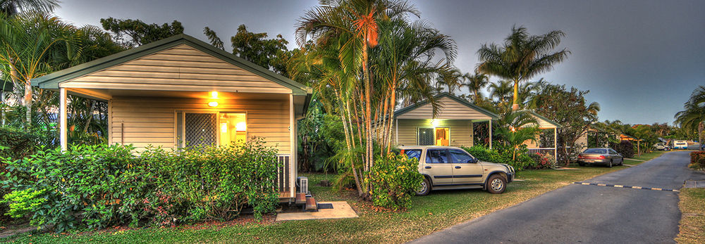 Queens Beach Tourist Village Bowen Buitenkant foto